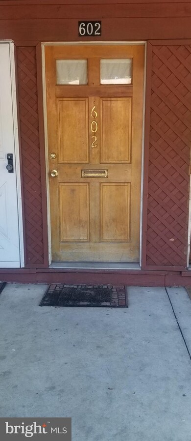 602 Garnet Dr unit 6B, Burlington, NJ 08016 - photo 2