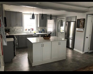 157 May St unit 1, Lawrence, MA 01841 - photo 3