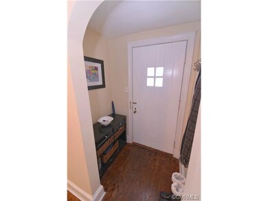 You enter the home and walk into this wonderful ve