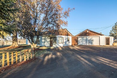 3626 Northwest Way, Redmond, OR 97756 - photo 2