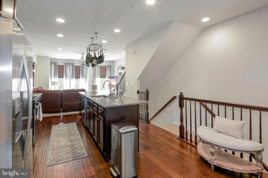 8122 Hollow Ct, Severn, MD 21144 - photo 3