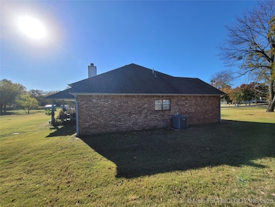 158 N Spinnaker Run, Stigler, OK 74462 - photo 3