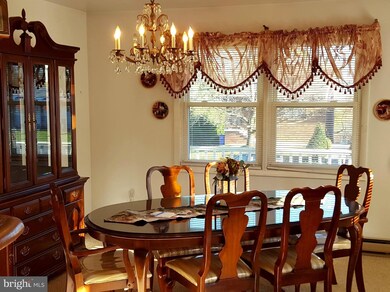 237 Wakefield Rd, Hagerstown, MD 21740 - photo 6