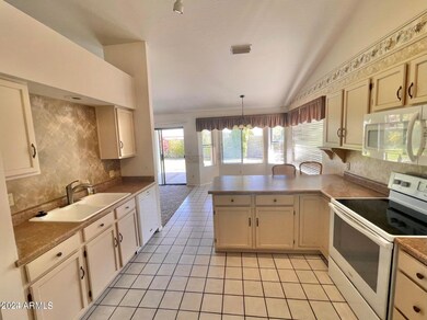 705 S 26th Cir, Mesa, AZ 85204 - photo 5