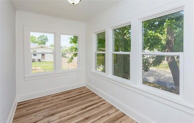 919 1st Ave E, Newton, IA 50208 - photo 7