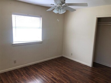 732 Hallvale Dr, Fort Worth, TX 76108 - photo 7