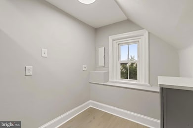 216 Collingdale Ave unit 5, Darby, PA 19023 - photo 6