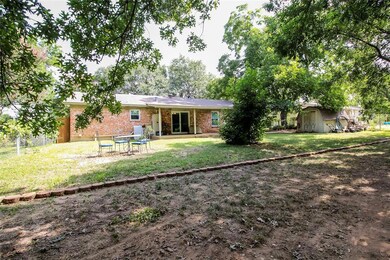 7824 Arthur Dr, North Richland Hills, TX 76182 - photo 2