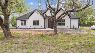 3190 Fm 151, Whitewright, TX 75491 - photo 2