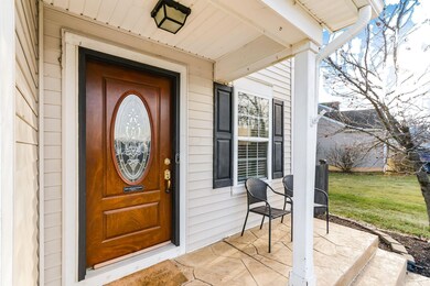 COVERED FRONT PORCH