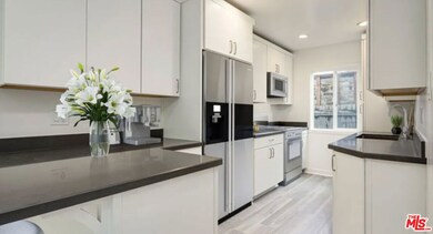 656 Indiana Ave unit 2, Venice, CA 90291 - photo 5