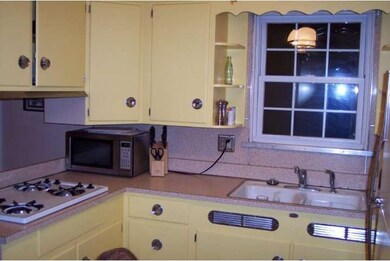 505 Jefferson Blvd, Reading, PA 19609 - photo 6