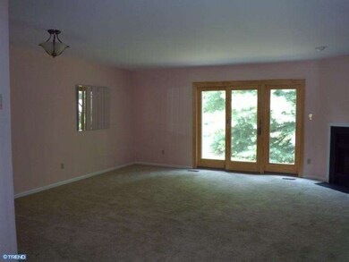 3802 Fox Pointe Ct, Glen Mills, PA 19342 - photo 7