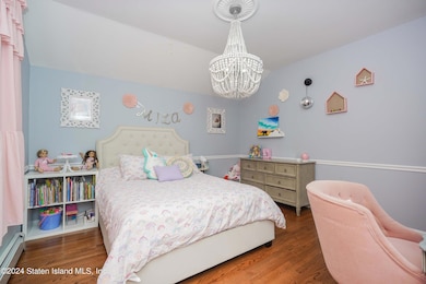 15 Comfort Ct, Staten Island, NY 10312 - photo 5