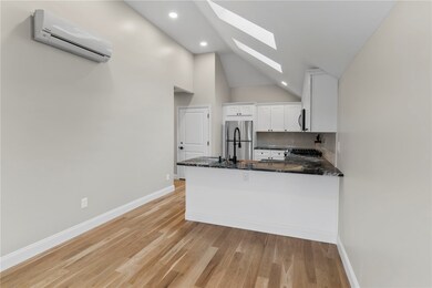 376 Arnolds Neck Dr, Warwick, RI 02886 - photo 3