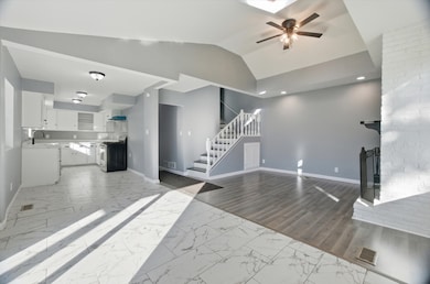 804 Richards St, Joliet, IL 60433 - photo 7