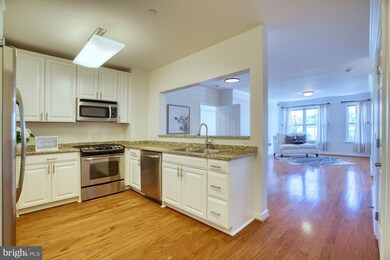 Dominion Heights unit 302, Arlington, VA 22207 - photo 3