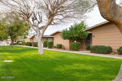 10817 W Santa fe Dr, Sun City, AZ 85351 - photo 3