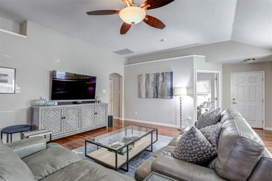 Lots of room for big furniture.
