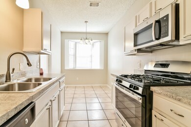 8123 Summer Trail Dr, Houston, TX 77040 - photo 6