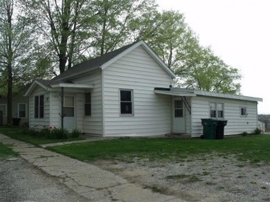 105 E Front St, New Carlisle, IN 46552 - photo 2