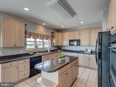 33 Raleigh Ln, Stafford, VA 22554 - photo 5