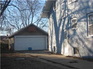 Garage