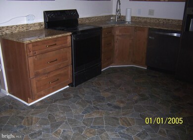 5189 Jeffries Ln, Warrenton, VA 20187 - photo 5