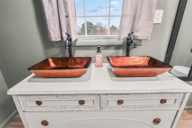 337 Eugene Keen Rd, Scottsville, KY 42164 - photo 7