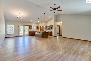 200 Dancing Lights Ln, Athol, ID 83801 - photo 5