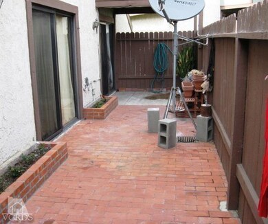 5200 Longfellow Way, Oxnard, CA 93033 - photo 7