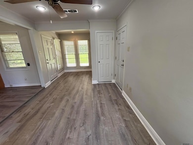 9834 Cal Rd, Baton Rouge, LA 70809 - photo 2