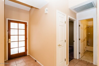 224 E Horizon Cir unit 103, Tucson, AZ 85737 - photo 3