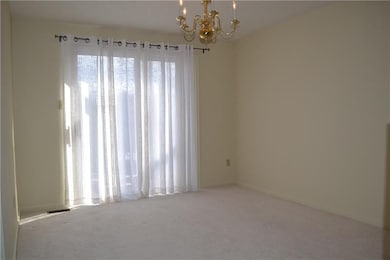 Dining room with sliding door (sliding door is bei