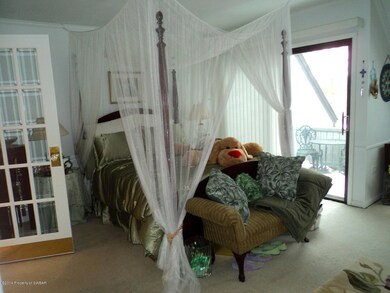 Master Bdrm