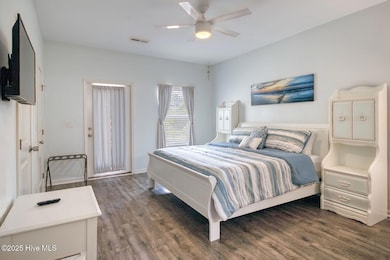 king-suite-one-side