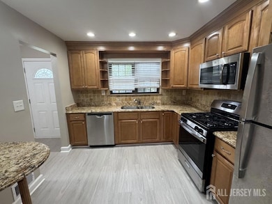 54 Parsler Place, Fords, NJ 08863 - photo 3