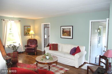 3432 Washington Dr, Falls Church, VA 22041 - photo 5