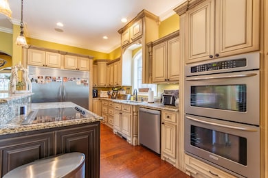 200 Twin Fork Ln, Savannah, TN 38372 - photo 4