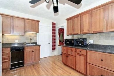 128 Chestnut St unit 3, Brookline, MA 02445 - photo 7