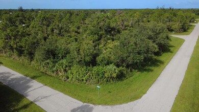 4153, 4145, and 4137 Sims St, Gulf Cove, FL 33981 - photo 6