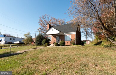 8 Seminary Dr, Lutherville Timonium, MD 21093 - photo 3