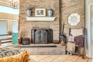 19033 White Bluff Dr, Whitney, TX 76692 - photo 5