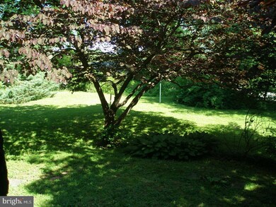 1465 N Hills Ave, Willow Grove, PA 19090 - photo 5