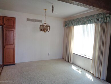 hunters ridge dining room