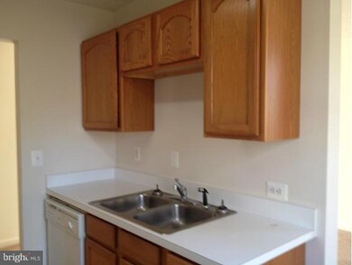 29658 Allison Cir, Mechanicsville, MD 20659 - photo 2