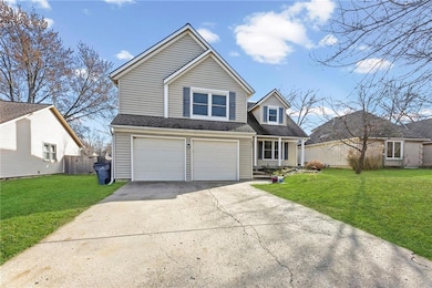 1831 E 154th St, Olathe, KS 66062 - photo 3