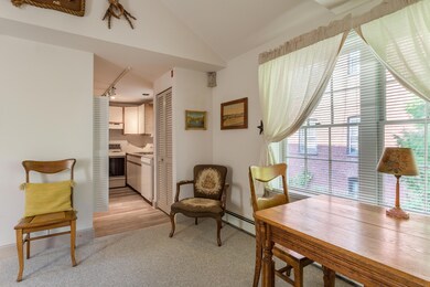 08-128PleasantStreet-AptE-Portland-KS