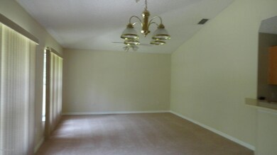 family room 2