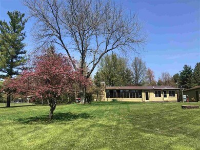 6569 W Maple Grove Rd, Huntington, IN 46750 - photo 4